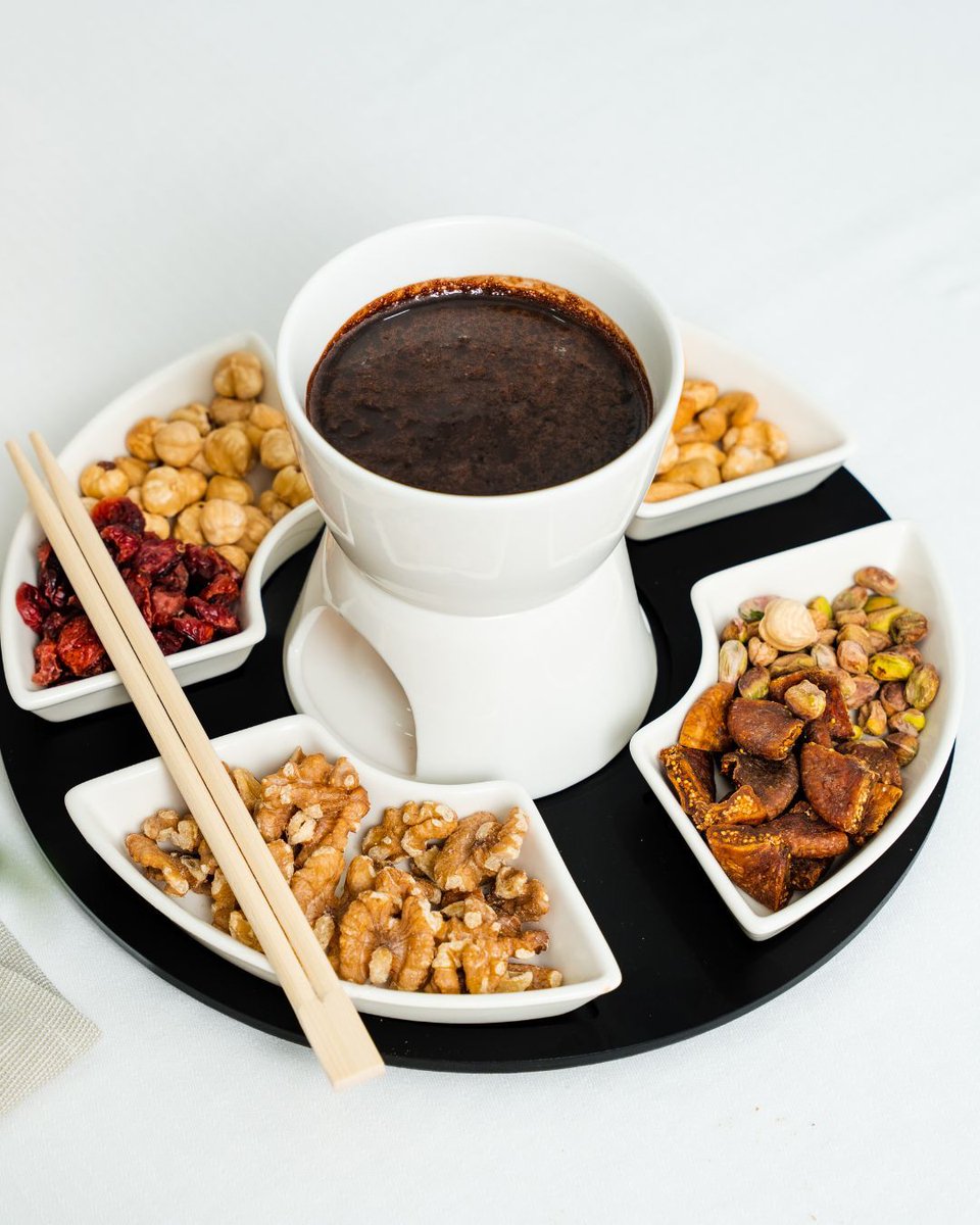 From decadent desserts to cocoa-inspired cocktails, it’s a chocoholic’s dream in paradise. Happy World Chocolate Day!

#WorldChocolateDay #LilyBeachMaldives #MaldivesResort #AllInclusiveLuxury #SweetEscape