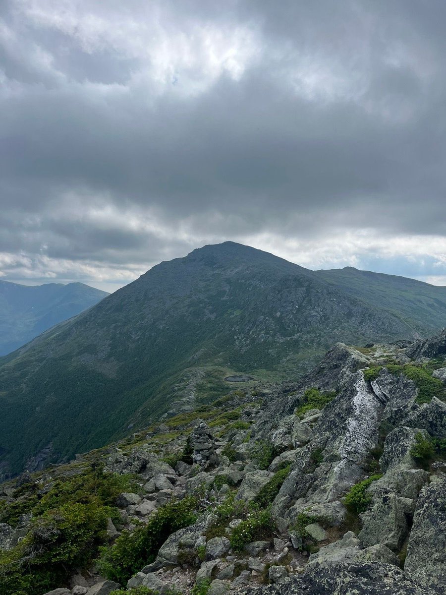 FastestKnown's tweet image. Who just lowered Nolan's 14 FKT? Find out who in the latest FKT newsletter
mailchi.mp/fastestknownti…
