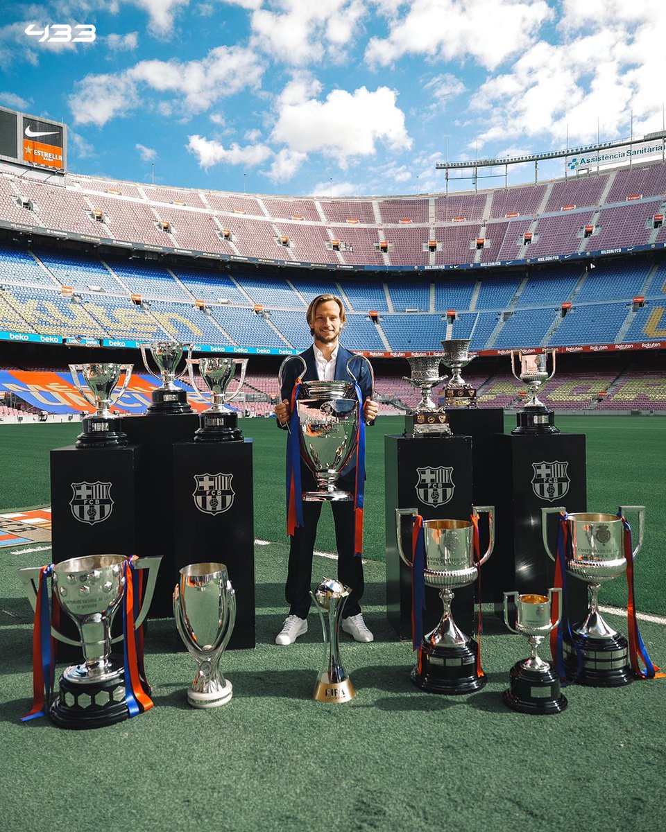 433's tweet image. 🚨 𝐎𝐅𝐅𝐈𝐂𝐈𝐀𝐋: Ivan Rakitic 𝗥𝗘𝗧𝗜𝗥𝗘𝗦 from football. After 971 matches and 17 major titles, the Croatian hangs up his boots.
𝙒𝙝𝙖𝙩 𝙖 𝙟𝙤𝙪𝙧𝙣𝙚𝙮... 🇭🇷✨