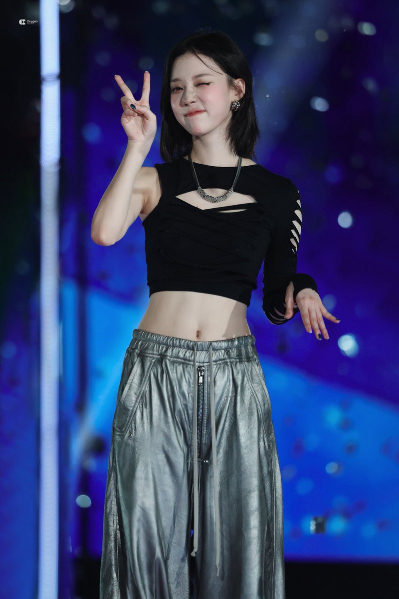 ae_snowflake's tweet image. この意識していない左手が可愛すぎる🤣