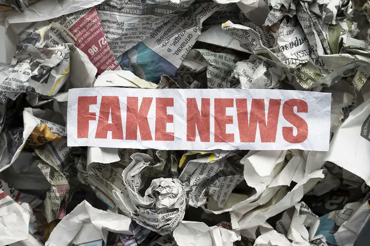 UOC Estudis InfoCom (@uocinfocom) on Twitter photo 🧠 Com podem combatre la #desinformació en un món hiperconnectat?
✅No us perdeu la crònica de la sessió “Combatent les #FakeNews: nous perfils professionals contra la desinformació” amb <a href="/alexandrelopez/">Alexandre Lopez Borrull</a>, professor de <a href="/UOCinfocom/">UOC Estudis InfoCom</a>, i Lorenzo Marini, fundador de <a href="/veri_fi_cat/">Verificat</a> i 🧠 Com podem combatre la #desinformació en un món hiperconnectat?
✅No us perdeu la crònica de la sessió “Combatent les #FakeNews: nous perfils professionals contra la desinformació” amb <a href="/alexandrelopez/">Alexandre Lopez Borrull</a>, professor de <a href="/UOCinfocom/">UOC Estudis InfoCom</a>, i Lorenzo Marini, fundador de <a href="/veri_fi_cat/">Verificat</a> i