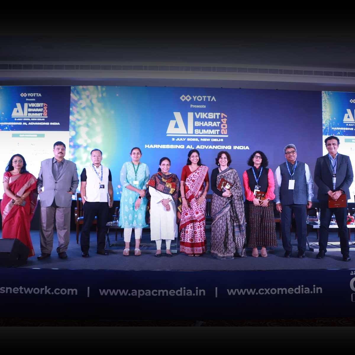 #AIforViksitBharat2047Summit 𝗗𝗶𝘀𝘀𝗲𝗰𝘁𝗶𝗻𝗴 𝗔𝗜 𝗩𝗶𝘀𝗶𝗼𝗻𝘀 𝗼𝗳 𝗖𝗲𝗻𝘁𝗿𝗮𝗹 &amp; 𝗦𝘁𝗮𝘁𝗲𝘀: Centre's Roadmap &amp; States’ Vision came together in a single dynamic session, where thought leaders shared their ambitions &amp; strategies for AI-driven governance &amp; innovation.