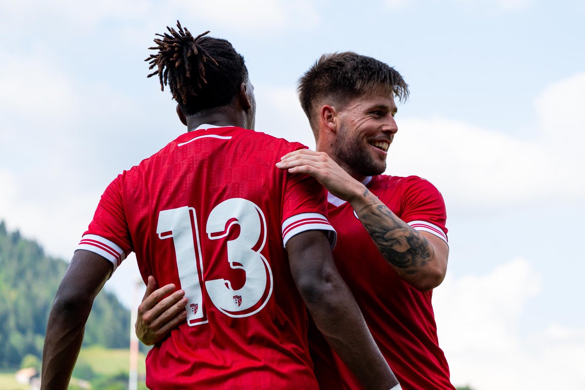 FC Sion (@fcsion) on Twitter photo ððð©ð€ðªð§ ðð£ ðð¢ððððš ðž
Quelques clichés de notre match face au ðð ð§ðµðŒðð»ð², vendredi à Saanen. âïž
Encore trois rencontres amicales avant la reprise. ð¥
ð£ ðð¹ð¹ð²ð ðŠð¶ðŒð» ðŽâªïž
#Ensemble #Toujours ððð©ð€ðªð§ ðð£ ðð¢ððððš ðž
Quelques clichés de notre match face au ðð ð§ðµðŒðð»ð², vendredi à Saanen. âïž
Encore trois rencontres amicales avant la reprise. ð¥
ð£ ðð¹ð¹ð²ð ðŠð¶ðŒð» ðŽâªïž
#Ensemble #Toujours
