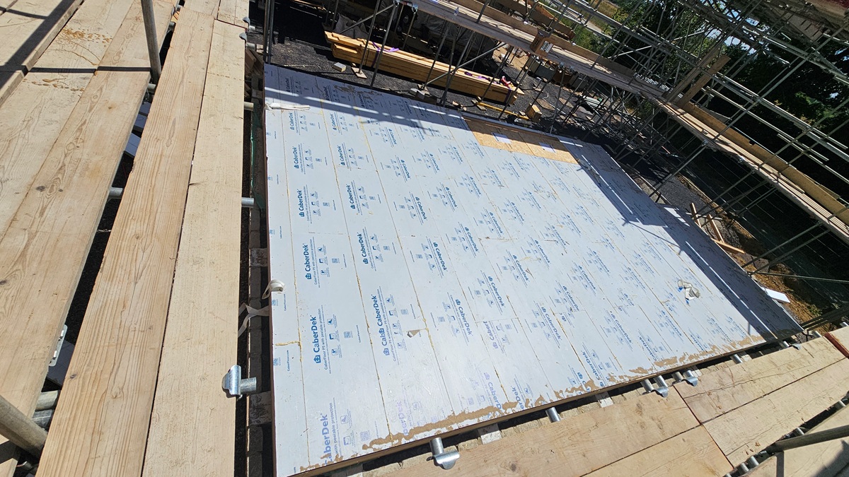 Timber frame erectors raising the pace with CaberDek 

Read more: bit.ly/45VahX4