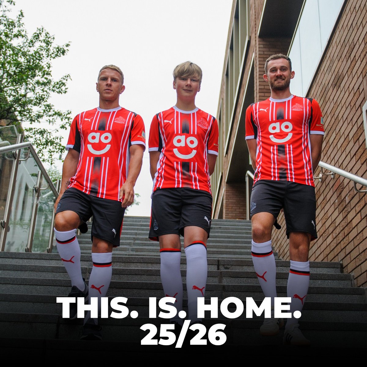 Introducing our all-new <a href="/pumafootball/">PUMA Football</a> home kit for 𝟮𝟬𝟮𝟱/𝟮𝟲 😍

Buy 🔗 tinyurl.com/2t9tezb5 | In-store 1pm

📸 <a href="/sean_walsh153/">sean walsh</a> | #yourtownyourclub