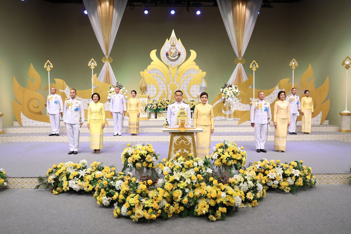 RTARF_PR's tweet image. วันจันทร์ที่ 7 กรกฎาคม 2568 เวลา 14.00 นาฬิกา พลเอก ณัฐพล นาคพาณิชย์ รักษาการรมว.กห. นำ ปลัดกระทรวงกลาโหม พร้อมด้วย ผบ.ทสส. ผบ.เหล่าทัพ และภริยา ร่วมบันทึกเทปอาเศียรวาท ถวายพระพรชัยมงคล เนื่องในโอกาสวันเฉลิมพระชนมพรรษา พระบาทสมเด็จพระวชิรเกล้าเจ้าอยู่หัว

#Dutyfirst