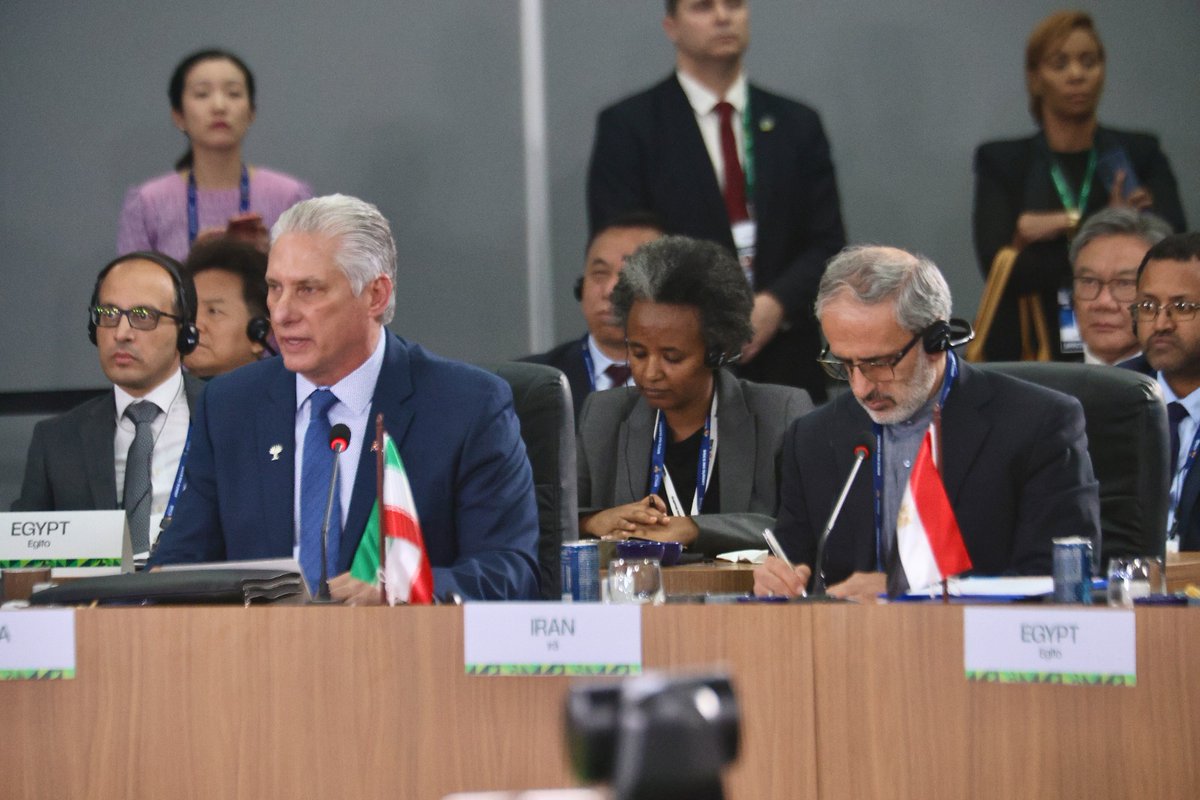 Anayansi Rodríguez Camejo (@anayansircamejo) on Twitter photo .<a href="/DiazCanelB/">Miguel Díaz-Canel Bermúdez</a>| “Urge un compromiso firme y renovado con el multilateralismo, para garantizar la convivencia pacífica y promover el desarrollo sostenible, equitativo e inclusivo para todos los pueblos”.
#BRICS2025
🔗cubaminrex.cu/es/presidente-… .<a href="/DiazCanelB/">Miguel Díaz-Canel Bermúdez</a>| “Urge un compromiso firme y renovado con el multilateralismo, para garantizar la convivencia pacífica y promover el desarrollo sostenible, equitativo e inclusivo para todos los pueblos”.
#BRICS2025
🔗cubaminrex.cu/es/presidente-…
