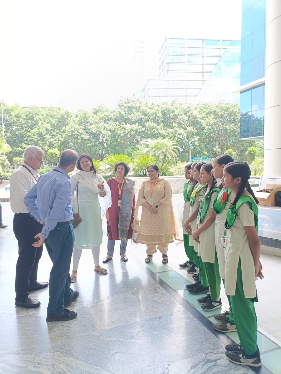 Pardada Pardadi hosted a two-day event at DLF Infinity Towers, Gurugram—connecting corporate leaders, donors, and our girls. A street play by our students highlighted rural challenges and dreams. Grateful for this opportunity to spark change together! #GirlsEducation #CSR