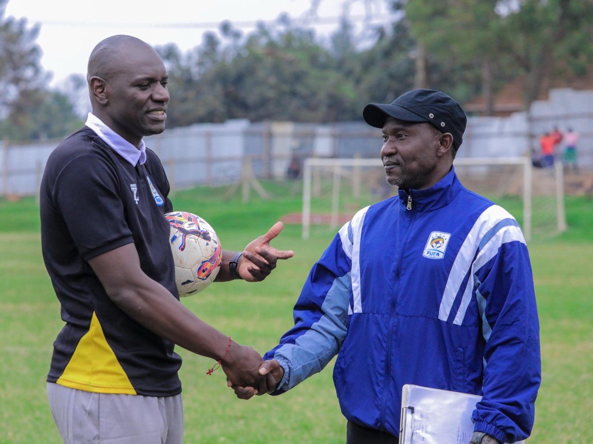 masindeonyango's tweet image. This morning at Prison grounds, Luzira, l joined in giving technical support to the Uganda Cranes goalkeeping department as the team prepares for the upcoming #TotalEnergiesCHAN2024 next month. Learning football and sharing the acquired knowledge has always been my passion. Now…