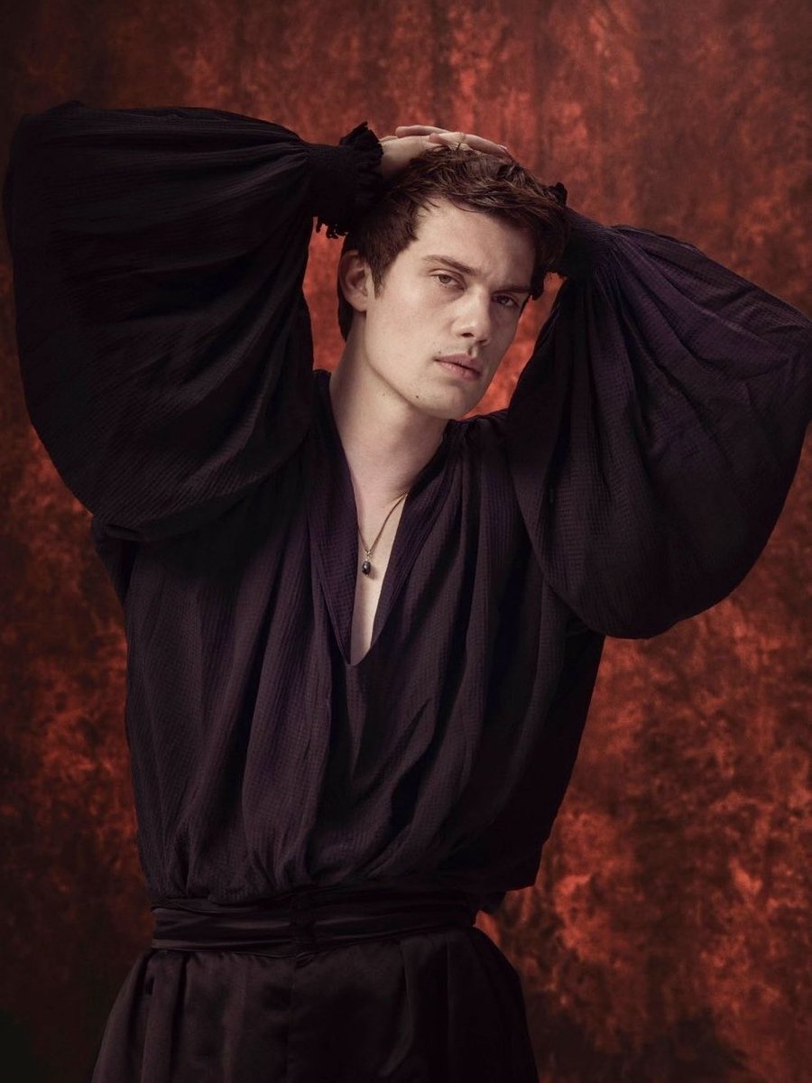 rosie (@nickyn0mates) on Twitter photo 