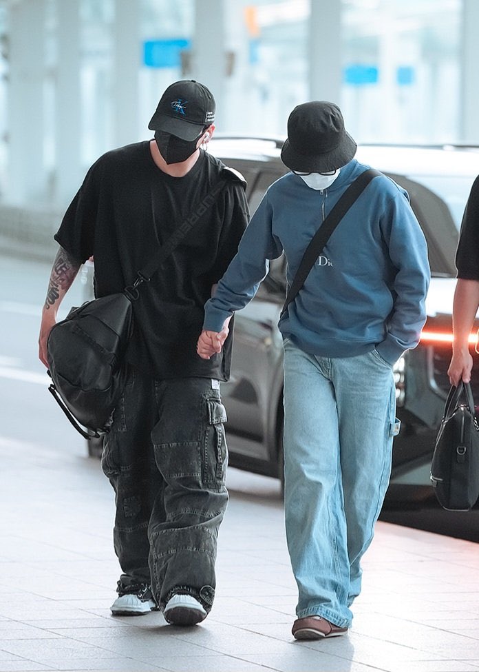 kookminverso's tweet image. ESTO NOS GRITA EN LA CARA“ EL EMBAJADOR DE CK Y DIOR ESTÁN SALIENDO” 😭😭