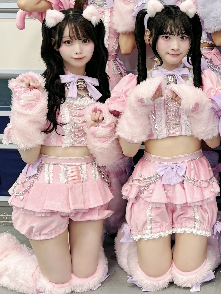写真見ながら可愛いって1億回くらい言ってる
