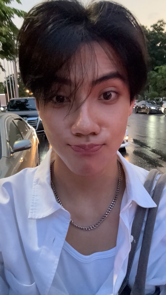 PEEMWASU_'s tweet photo. ไม่ได้ไปมอจ้า แต่งเอาฟิล
#PEEMWASU https://t.co/iGtPHui5Xh