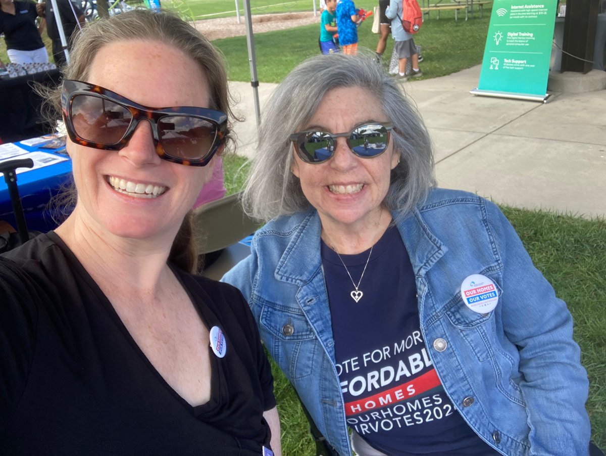 mihomeless's tweet image. MCAH Monday Membership
Thanks to our MCAH members, staff like Allison and Lisa can get out in the community—here they are in Oakland County promoting voter registration and raising awareness about our mission.
💪🗳️ #CivicEngagement #MCAHinAction #MembersMakeMCAH