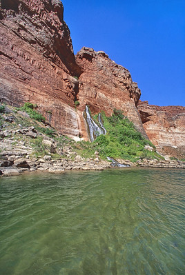 The USGS Grand Canyon Monitoring and Research Center, with 🤝 the NPS, Coconino County Emergency Management, and the NWS developed a new public safety alerting system for remote areas of Grand Canyon National Park. Sign up at  usgs.gov/news/state-new…