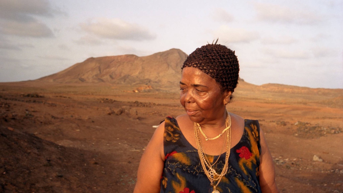 Una sesión de Músicas del Agua bañada por el océano #Atlántico.

Partiremos desde Cabo Verde con mornas y coladeiras, para seguir en Brasil con #bossa, #samba y sonidos actuales, y finalizar en Jamaica a ritmo de #reggae y #dub.

gladyspalmera.com/bano-atlantico…