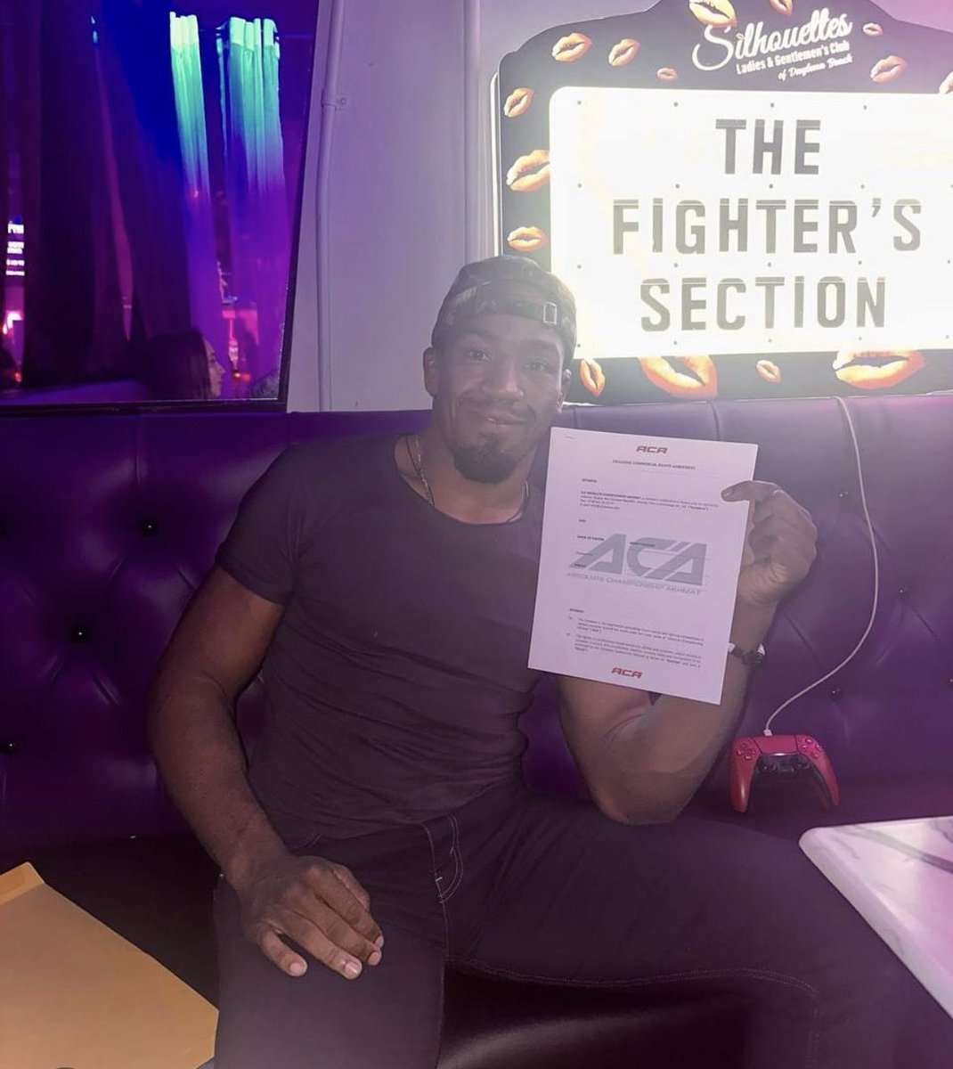 PTrbusek's tweet photo. ACA ulovila opět jedno z větších jmen, které PFL neprodloužilo po zániku Bellatoru👏
Sidney Outlaw (19-6) je veterán Bellatoru, má za sebou zajímavé skalpy a zápasy. Jsem zvědavý na konfrontaci se zápasníky Akhmatu🧐
#ACA https://t.co/gOoviX8jJH