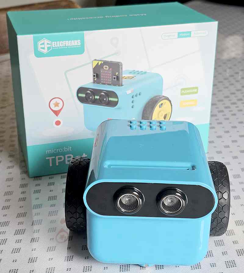 François MOCQ - F1GYT - framboise314 🌈 (@framboise314) on Twitter photo 🤖 Reçu le TPBot Edu d’ <a href="/elecfreaks/">ELECFREAKS</a> :
Un robot pour micro:bit, prêt pour apprendre à coder (blocs ou Python), éviter les obstacles et suivre des lignes.
Idéal pour l'éducation 🚸
Article bientôt sur framboise314.fr !
#microbit #TPBotEdu #robotique 🤖 Reçu le TPBot Edu d’ <a href="/elecfreaks/">ELECFREAKS</a> :
Un robot pour micro:bit, prêt pour apprendre à coder (blocs ou Python), éviter les obstacles et suivre des lignes.
Idéal pour l'éducation 🚸
Article bientôt sur framboise314.fr !
#microbit #TPBotEdu #robotique