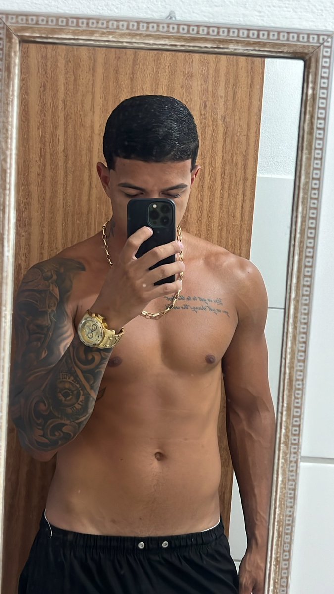 Caiquerodrigo22's tweet photo. 🐺 https://t.co/TQCgfiOold