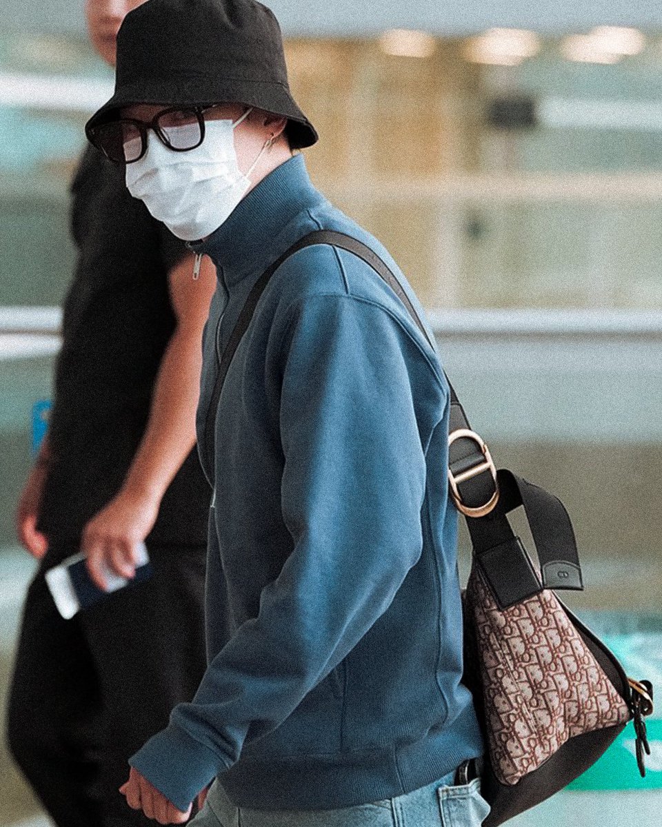 librafolders's tweet image. PARK JIMIN