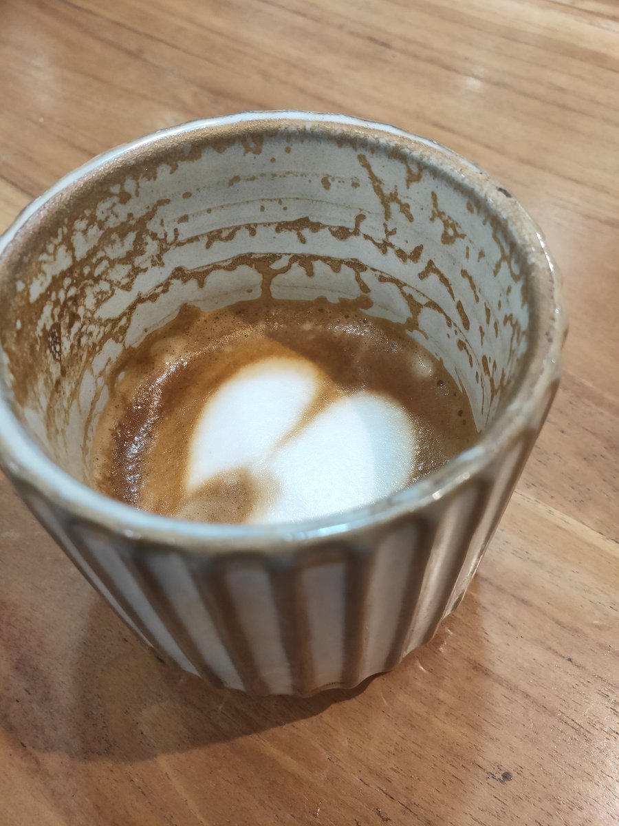 when you have a tough day, grab a creamy coffee to relax.
🤍 till last drop.😊