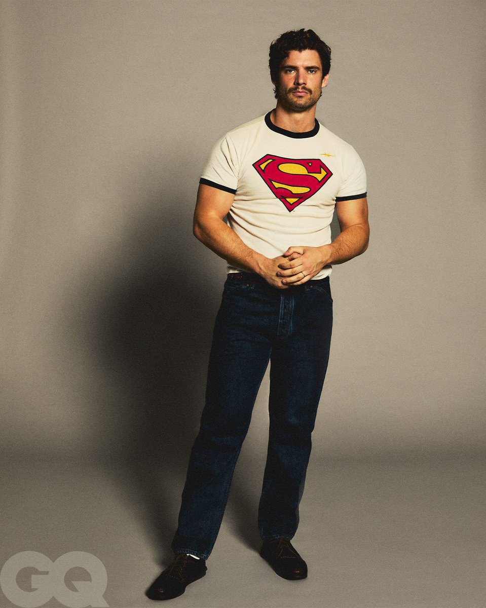 “A role like Superman seems like something that everybody would want, and that’s not true.” - David Corenswet gq.visitlink.me/_SMQun