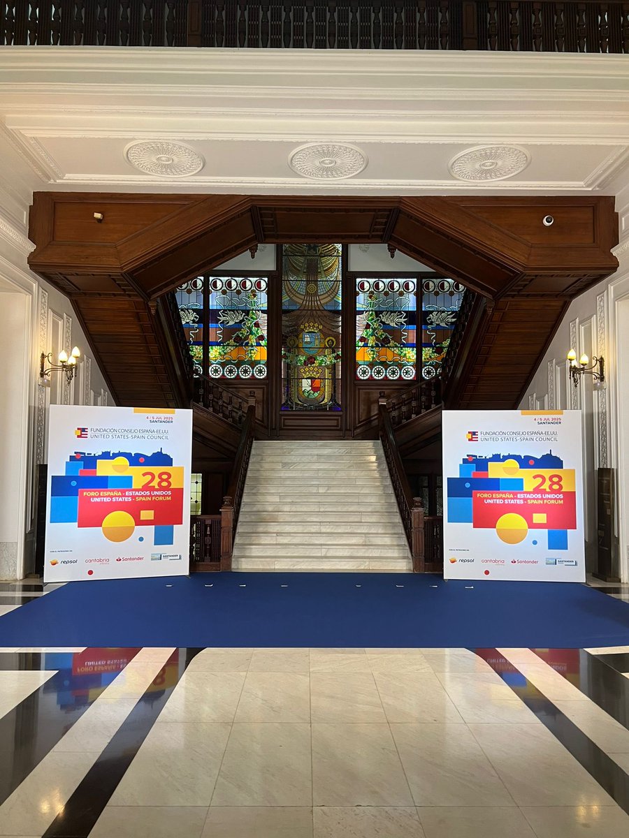 Que el rey Don Felipe asistiera a la cena de gala del foro España/EstadosUnidos celebrada en el <a href="/CasinoSantander/">GranCasinoSardinero</a> ha sido una gran alegría y orgullo para todo el equipo que ha desempeñado un gran trabajo profesional y humano. Hoy compartimos algunos detalles. <a href="/TurismoSDR/">Turismo Santander</a>