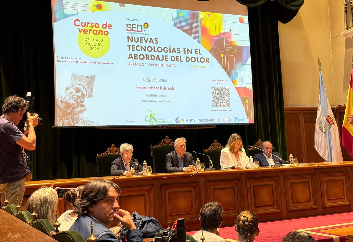 Sociedad Española del Dolor #SEDolor25 (@sedolor) on Twitter photo #CursoVeranoSED25 📰Récord en la atención al dolor en Galicia: más de 44.000 consultas en 2024
👉Así lo ha destacado este jueves el conselleiro de Sanidade <a href="/AntonioGCaamano/">Antonio Gómez Caamaño</a> durante la inauguración del Curso de verano "Nuevas tecnologías en el abordaje del dolor: avances y #CursoVeranoSED25 📰Récord en la atención al dolor en Galicia: más de 44.000 consultas en 2024
👉Así lo ha destacado este jueves el conselleiro de Sanidade <a href="/AntonioGCaamano/">Antonio Gómez Caamaño</a> durante la inauguración del Curso de verano "Nuevas tecnologías en el abordaje del dolor: avances y