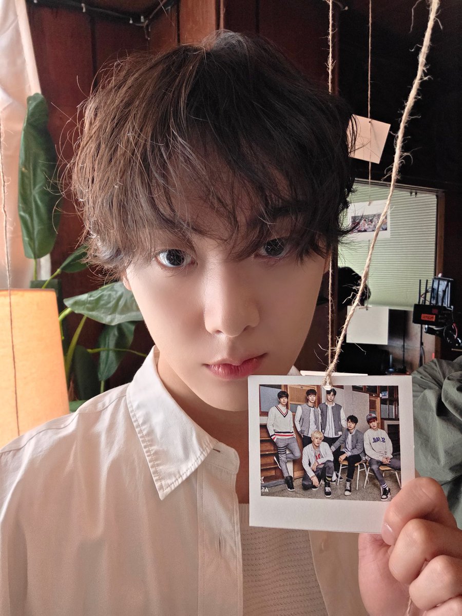 로하가 요청한 사진 여기 있습니다~~~
이제 곧 로하랑 위버스에서 대화할 마음에 기쁘고!
그리고 하라메는 들어봤어요~~~?ㅎㅎㅎ
기쁜 날들 더 많이 만들어줄게요😊