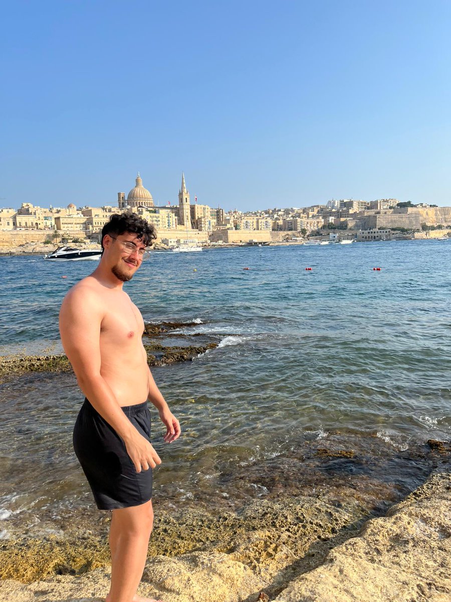 Daniel Tejón tweet media