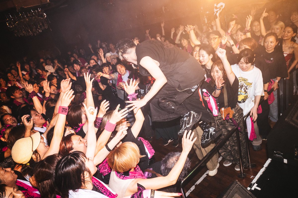 ⁡“BACK TO AGF” TOUR 2025
at 那覇 桜坂セントラル
⁡
14公演目、DJセットのファイナル！沖縄！！
凄まじく楽しかった😭 めちゃくちゃ納得のいく良いライブが出来た…ありがとう😭