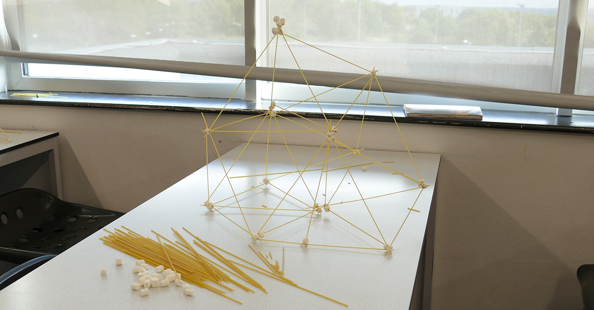 ASCHC_COLLEGE's tweet image. Year 9 have been building towers as part of developing ideas around the scientific method. They have made initial designs and then developed and tested them.