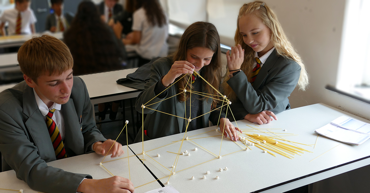 ASCHC_COLLEGE's tweet image. Year 9 have been building towers as part of developing ideas around the scientific method. They have made initial designs and then developed and tested them.