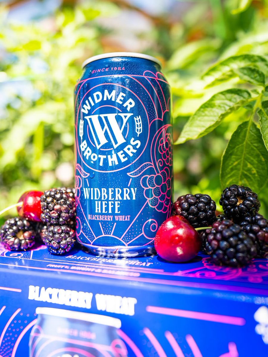 tilray's tweet image. Introducing the new and unbelievably delicious Widberry Hefe!
In their newest harvest, @WidmerBrothers has paired their signature Hefe with mouthwatering blackberries to create the smooth and fruity Widberry! This berry-forward, easy drinking beer is perfect for enjoying in the…