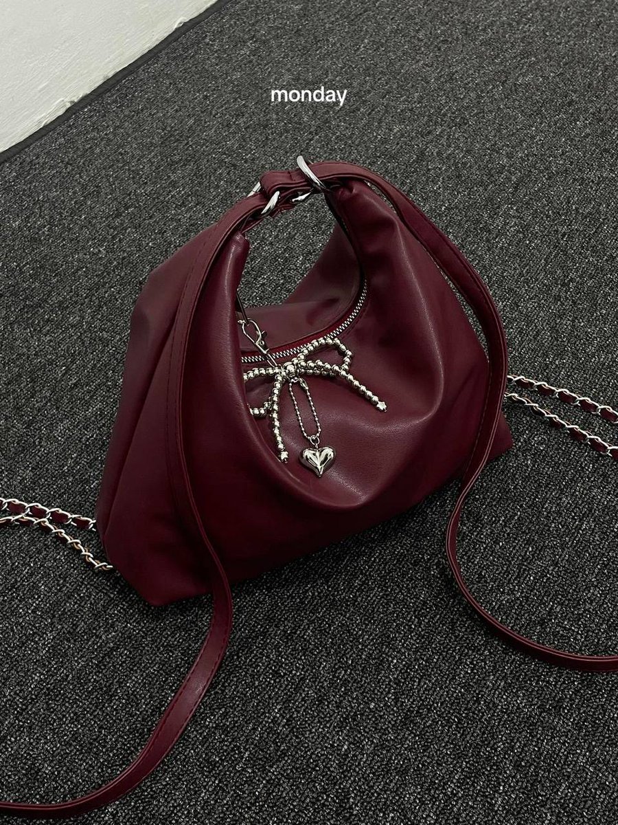 Another pretty and affordable bags from local brands🙌🏻✨

A thread