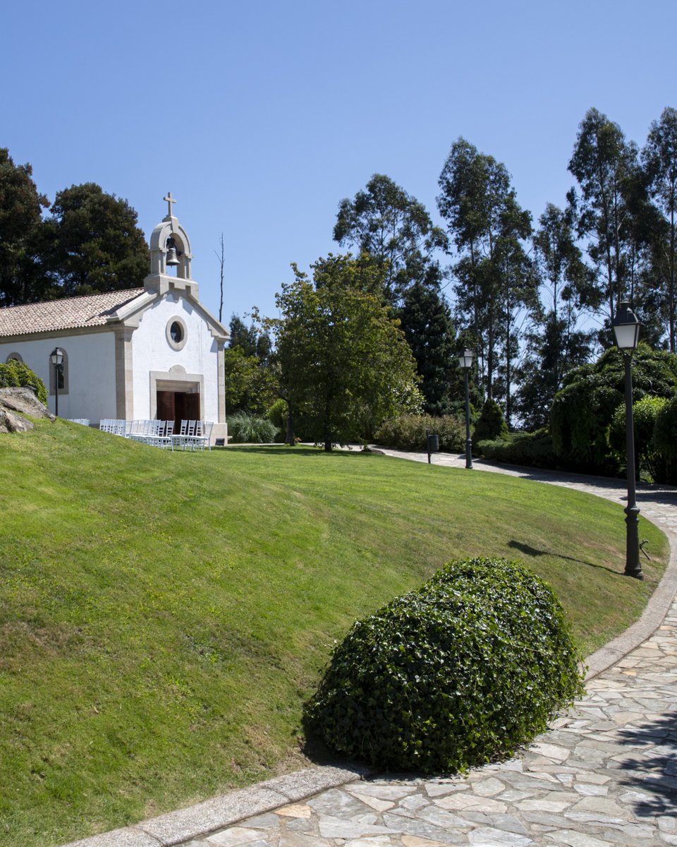 HotelLosAbetos's tweet image. 💐En el Gran Hotel Los Abetos tenemos todo lo que necesitáis para vuestra boda de ensueño: 🤝el mejor servicio, 🥂salones de lujo, 🌳un entorno ajardinado de extraordinaria belleza, 💒capilla privada…

Animaos a conocernos 👉 cutt.ly/ErTHiFsX

#bodas #santiagodecompostela