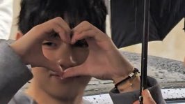 taeteluv_'s tweet photo. https://t.co/2WHSPssoND