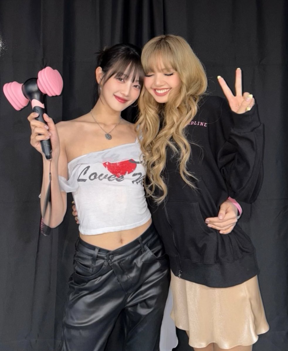 LISA &amp; MINNIE 🤍