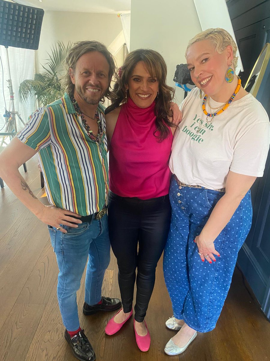 Retailer News 🛒

Such a lovely way to start Sunday - watching the amazing Julie Kaur from Jules Convenience on the Katy Piper Weekend Escape show! 💖

A well-deserved pamper for all the incredible work she does in her community. 🌟👏

#retailernews #ctalk #retail #katypiper