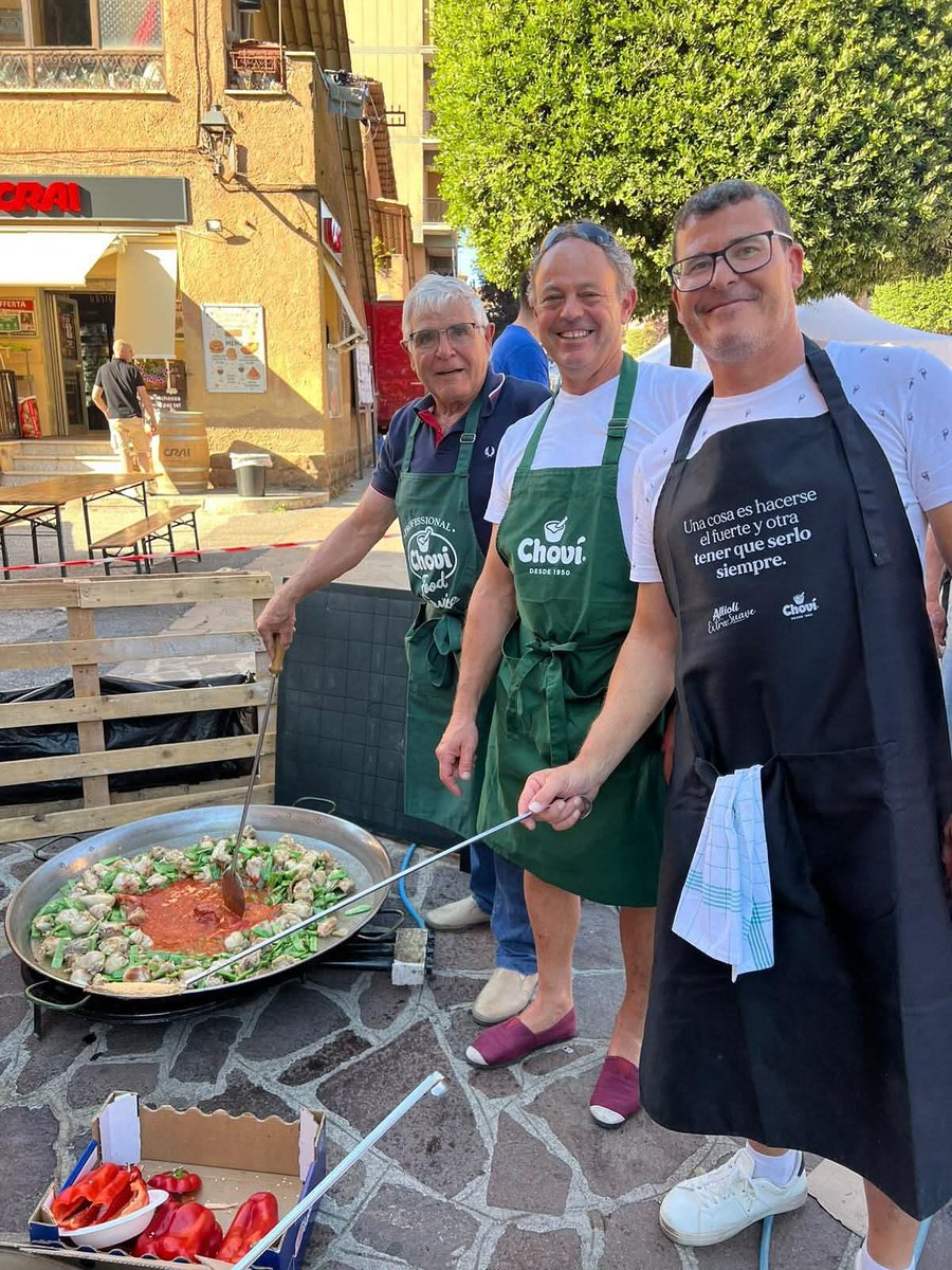 😀 Una fira on han participat més de 30 stands gastronòmics entre ells el de Benifaió on van participar també promocionant els seus productes les empreses LA FALLERA i SALSAS CHOVÍ.

<a href="/arrozlafallera/">La Fallera</a>
<a href="/salsaschovi/">Salsas Choví</a>

➕