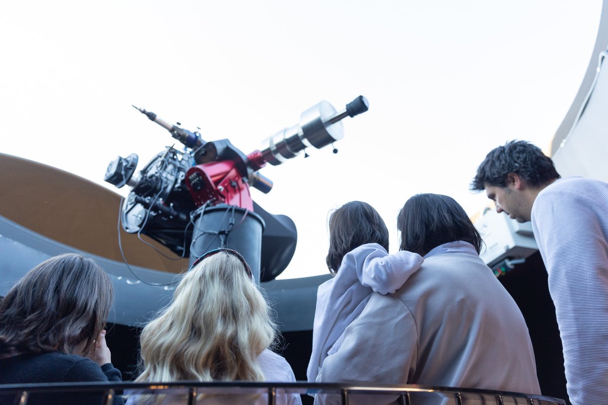 🌞 Viu una aventura astronòmica de dia amb l’Experiència Diürna en 3D!
Al Parc Astronòmic del Montsec t’esperen 2 hores plenes de descobertes, curiositats i emoció, guiades per un astrònom expert que t’acompanyarà en un viatge apassionant pel nostre cel. 
parcastronomic.cat/experiencia/ex…