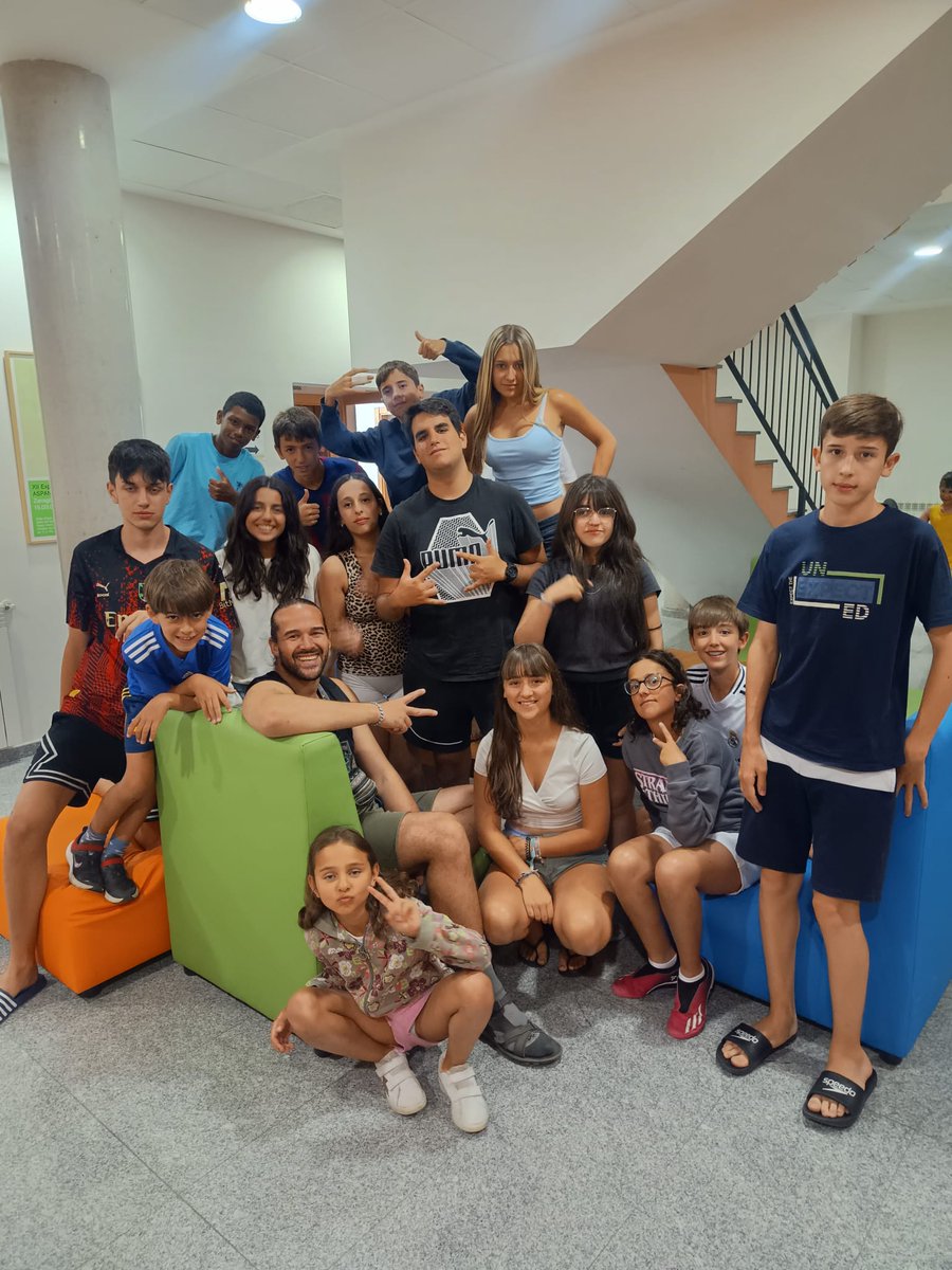 aspanoa's tweet image. La primera semana del campamento de verano de Aspanoa ha sido maravillosa 💙
45 niños y adolescentes están en nuestra Casa en Almudévar, conociendo a otros menores que han pasado por la misma situación que ellos y, sobre todo, disfrutando al máximo de su verano🏡☀️