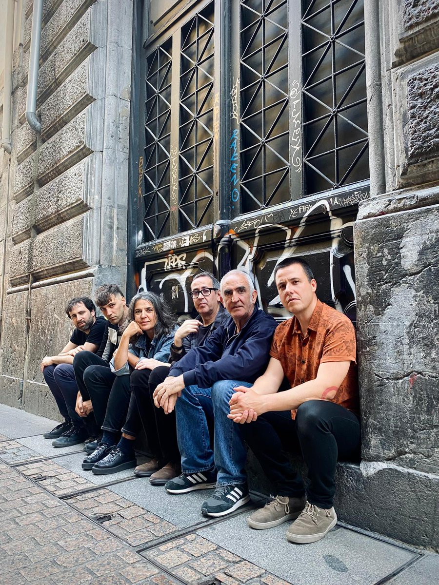 Uztailean ere giza zarata.

UZTAILAK 12,  ELORRIO.
Musikaire.
20:00etan, Eriz Jauregian.

Uztailak 24, DONOSTIA.
Jazzaldia.
21:00etan, Zurriolan.

📸 Koldo Otamendi.