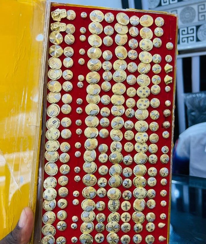 PaceOff1's tweet image. By the time they realize your worth, you will be worth more.

Available as seen