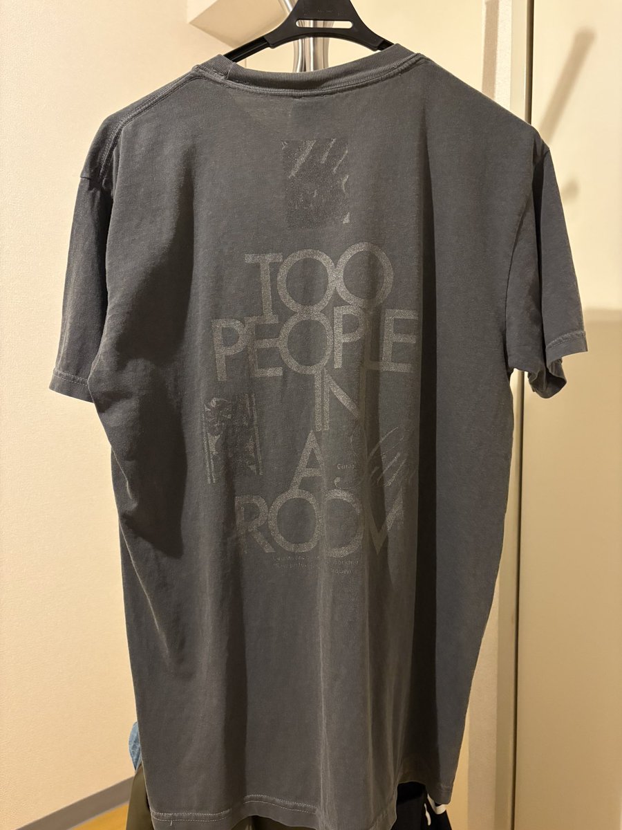 前回少な過ぎたTシャツも増産します。基本サイズはSかLですがMで作って欲しい方いましたらDMください。作ります。
ただ単にオレが欲しいだけという限定カラーも数枚出します。(ボディ：ホワイト/プリント:イエロー)