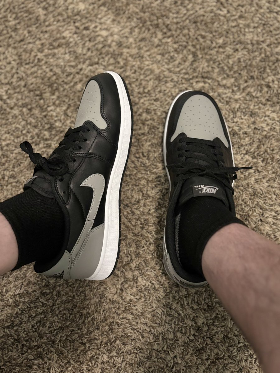 Jamie (@moonman989) on Twitter photo #kotd #yoursneakersaredope #MyFlyJuly <a href="/Jumpman23/">Jordan</a> Happy Monday! Have a great day, be kind and be safe!! ✌🏻🖤🩶 #kotd #yoursneakersaredope #MyFlyJuly <a href="/Jumpman23/">Jordan</a> Happy Monday! Have a great day, be kind and be safe!! ✌🏻🖤🩶