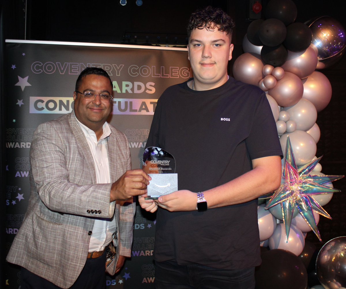 We celebrated our Learners of the Year last week, recognising learners who have excelled in their vocational areas in 24/25. Congratulations to Level 3 <a href="/CovCollegeRugby/">Leicester Tigers ACE Programme at Cov College</a> learner, Kenzie Bevan, who was presented with the Sport award🏆 <a href="/CoventryPublic/">Coventry College Sport & Uniformed Public Services</a> <a href="/coventrycollege/">Coventry College</a> <a href="/CoventrySport/">Coventry College Academy of Sport</a>