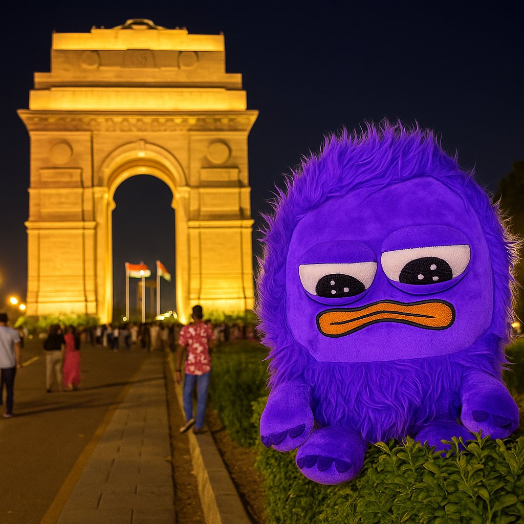 He came to India Gate to escape the pain of slow chains and failed gas wars.
But the wind whispered: <a href="/monad_xyz/">Monad ⨀</a> 
Parallel EVM. Insane speed. Zero gas overhead.
He didn’t come for hope but he found it

Gmonad IndiaNads and Entire Monad Community <a href="/aedan_xyz/">AeDaN (evm/acc) ⨀</a>