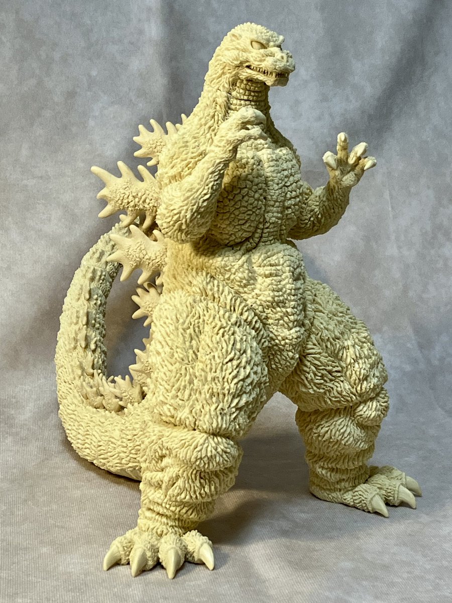 yochan8991's tweet image. WF2025夏 新作情報📝
ディーラー名「四畳半工房」 卓番 3-35-10
〈商品名〉ゴジラ'94 (新作)
〈価格〉42,900円
〈複製〉RCベルグ
〈商品名〉リトルゴジラ (新作)
〈価格〉13,000円
〈複製〉RCベルグ
並べても単体でも成立するポージングを意識して造形しました。よろしくお願いいたします!