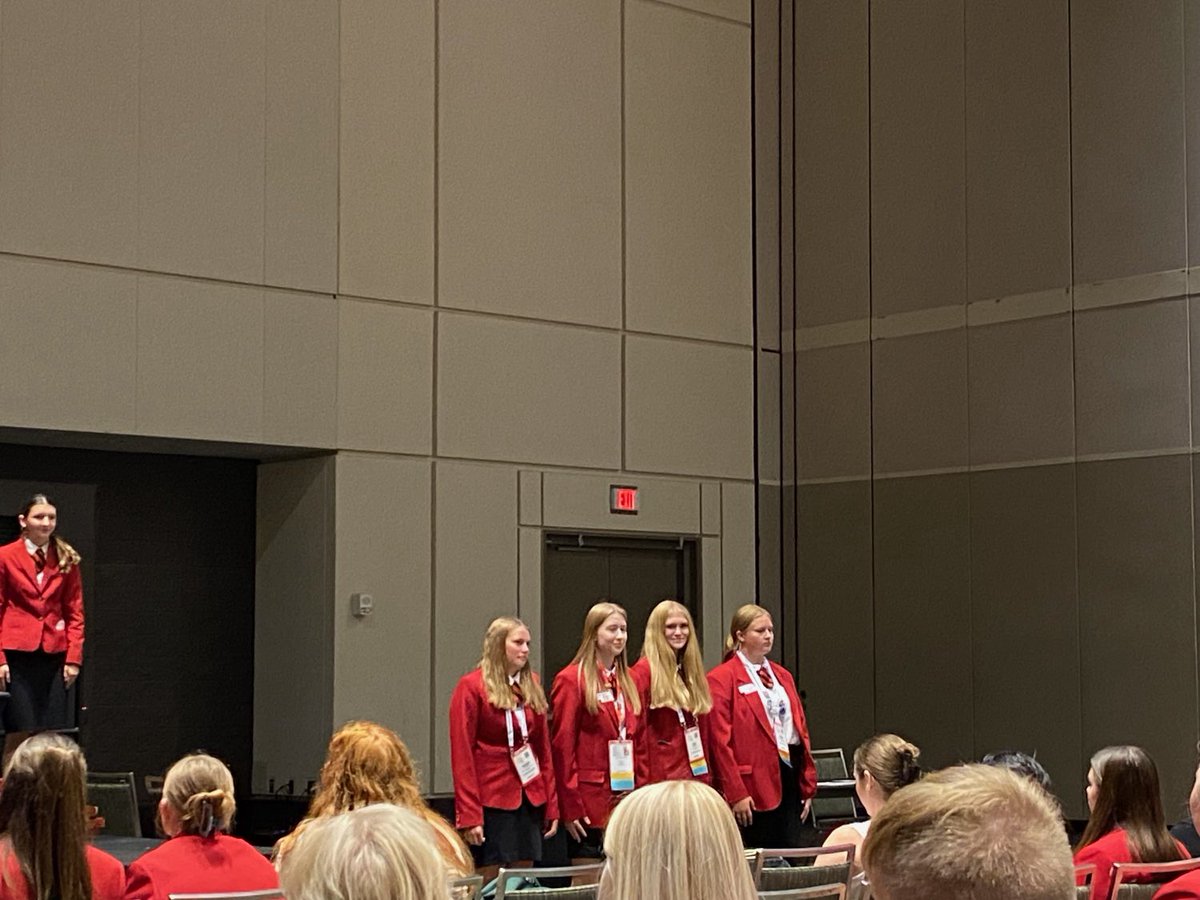 CHFCS14's tweet image. Wishing Kaitlynn best of luck at National FCCLA!! Very proud of you!! ππ»π #FCCLA #NEFCCLA